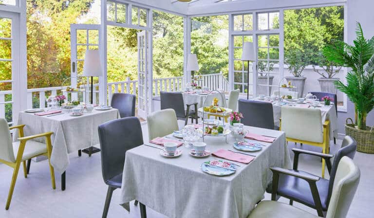 TCH-Hohenort-High-Tea-12b-1200x700