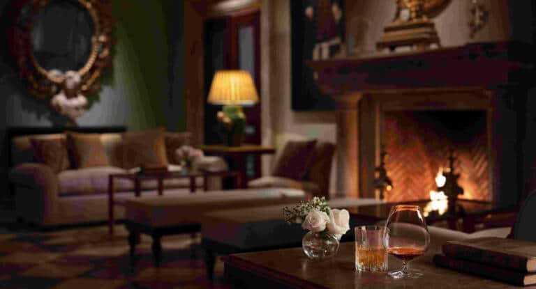 anantara_villa_padierna_palace_benahavis_marbella_resort_eddys_bar_1920x1037