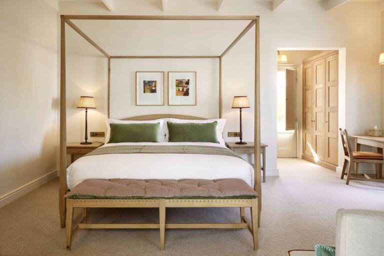 Spier-Hotel-Luxury-Room-EY-2025-scaled
