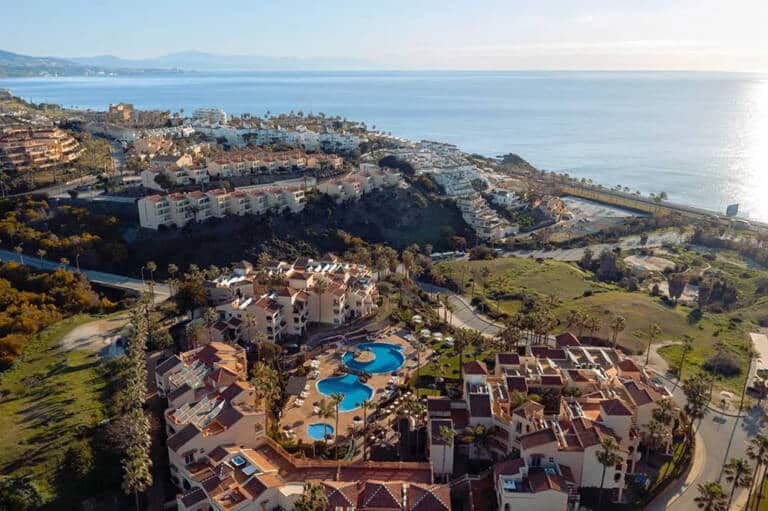 wyndham-grand-costa-del-sol-aerial-drone-sea-view-1000